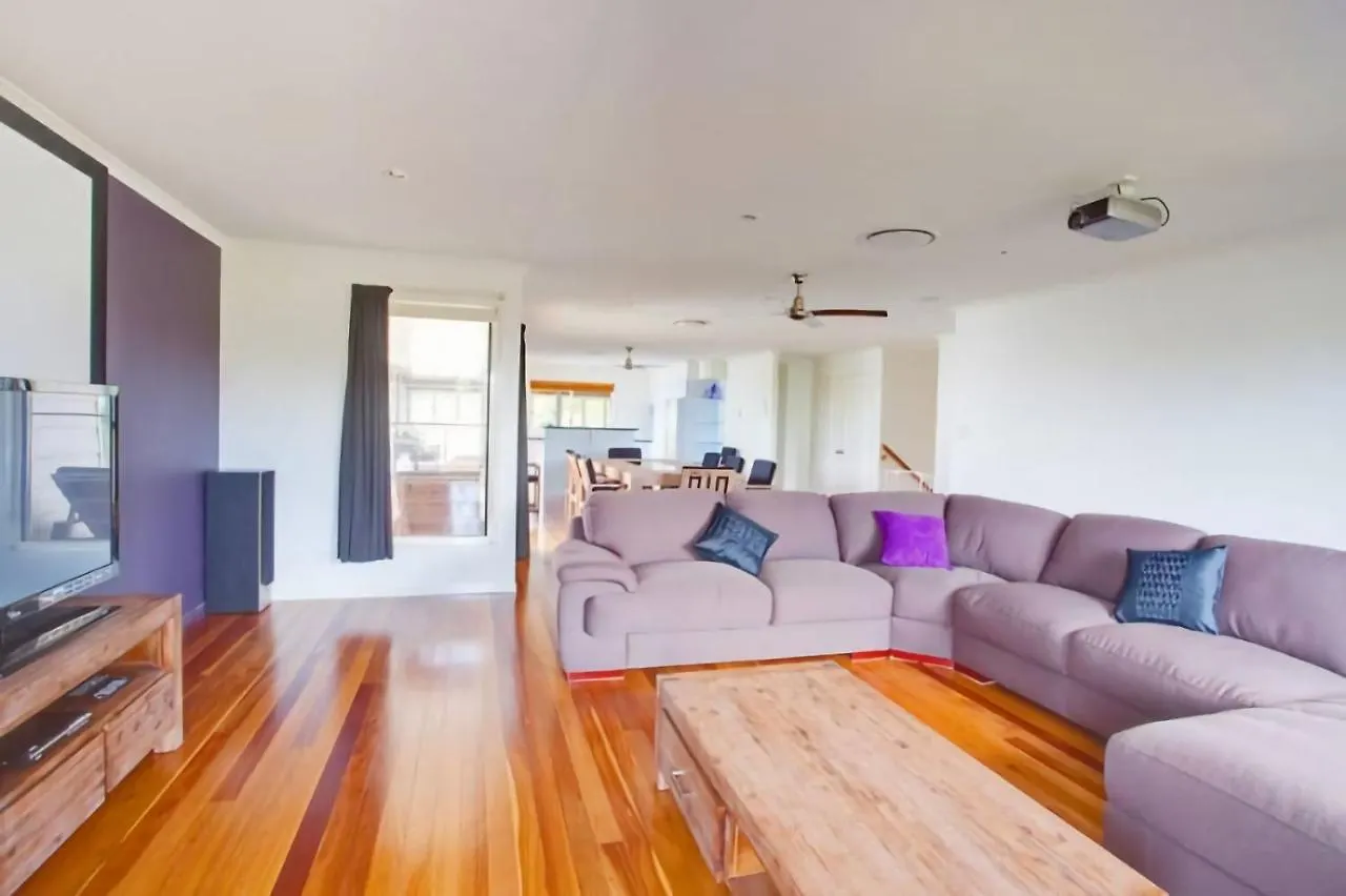 Holiday home 29 Cypress Avenue Rainbow Beach