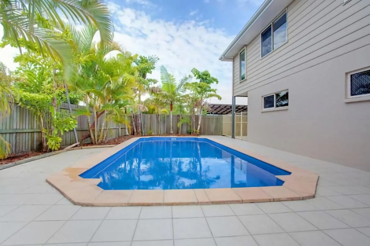 Holiday home 29 Cypress Avenue Rainbow Beach