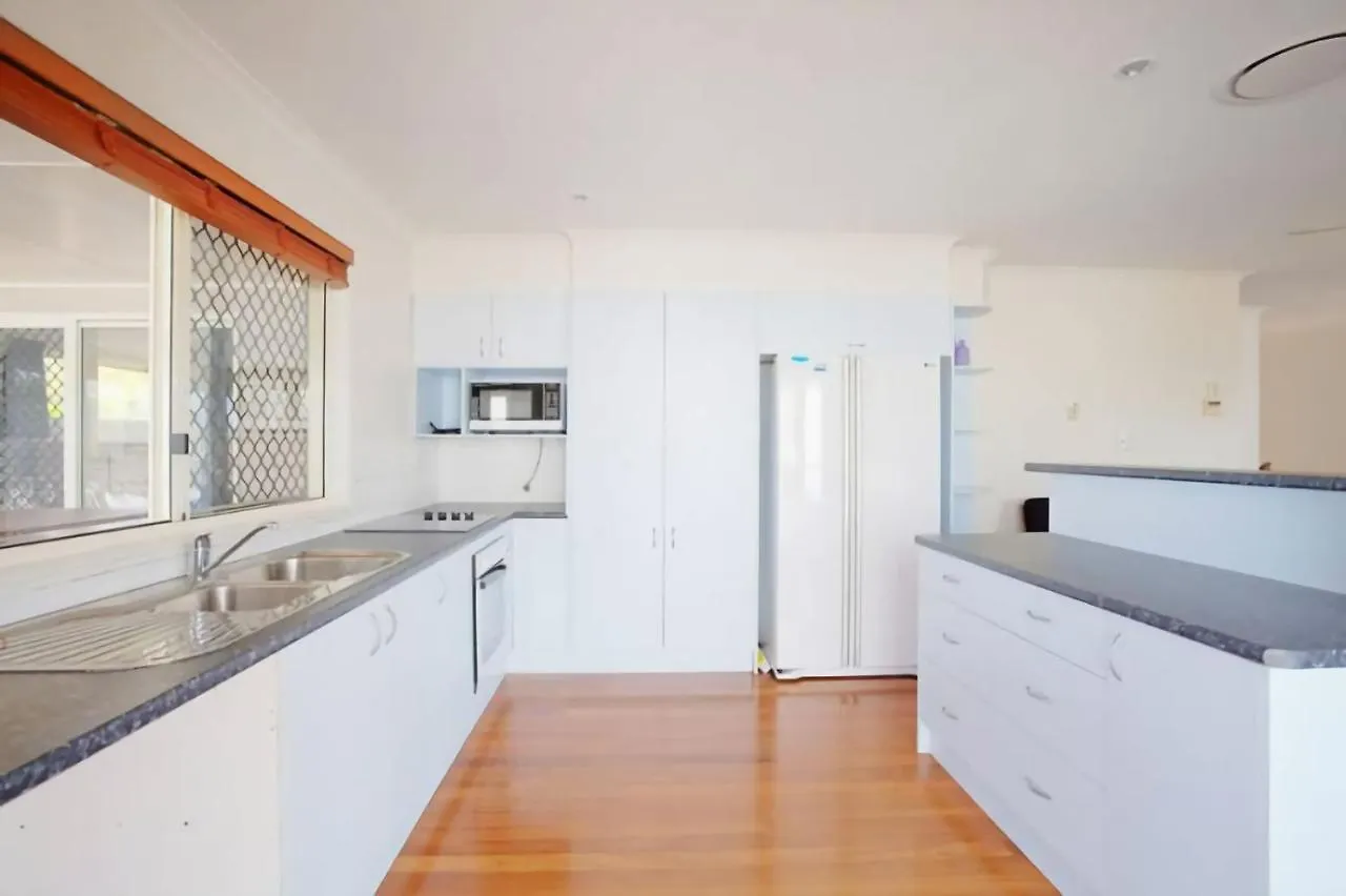 29 Cypress Avenue Rainbow Beach Holiday home