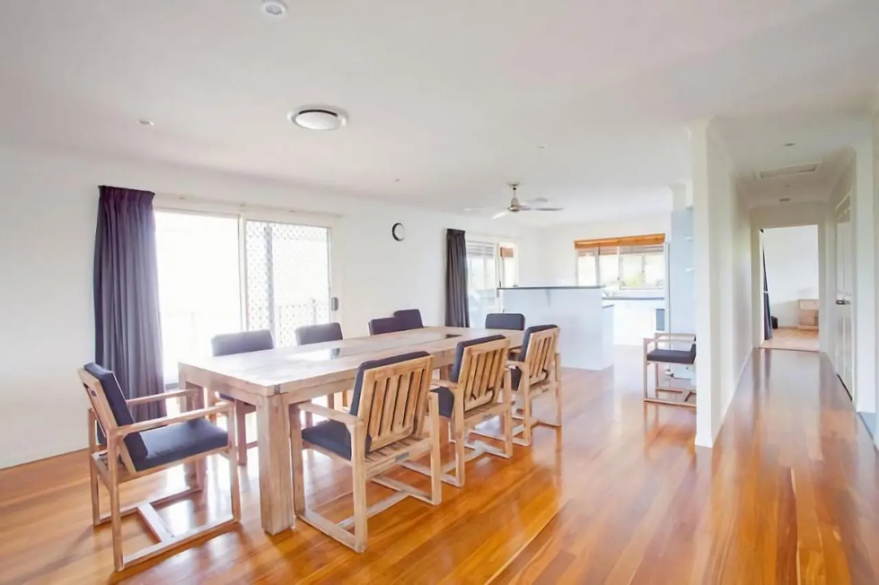 Holiday home 29 Cypress Avenue Rainbow Beach